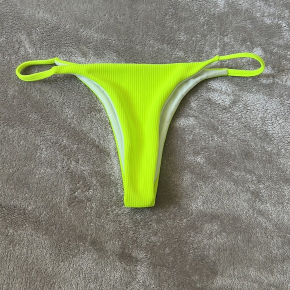 neon yellow bikini bottom - Picture 2 of 4